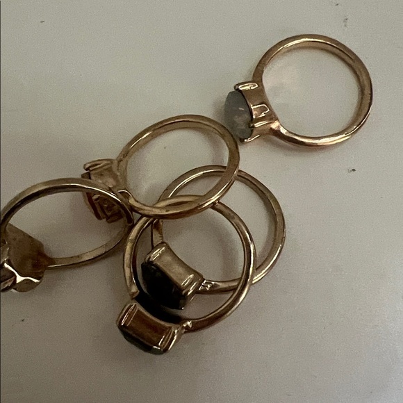 Set a five gold gemstone stackable rings Size 7 - Picture 15 of 15